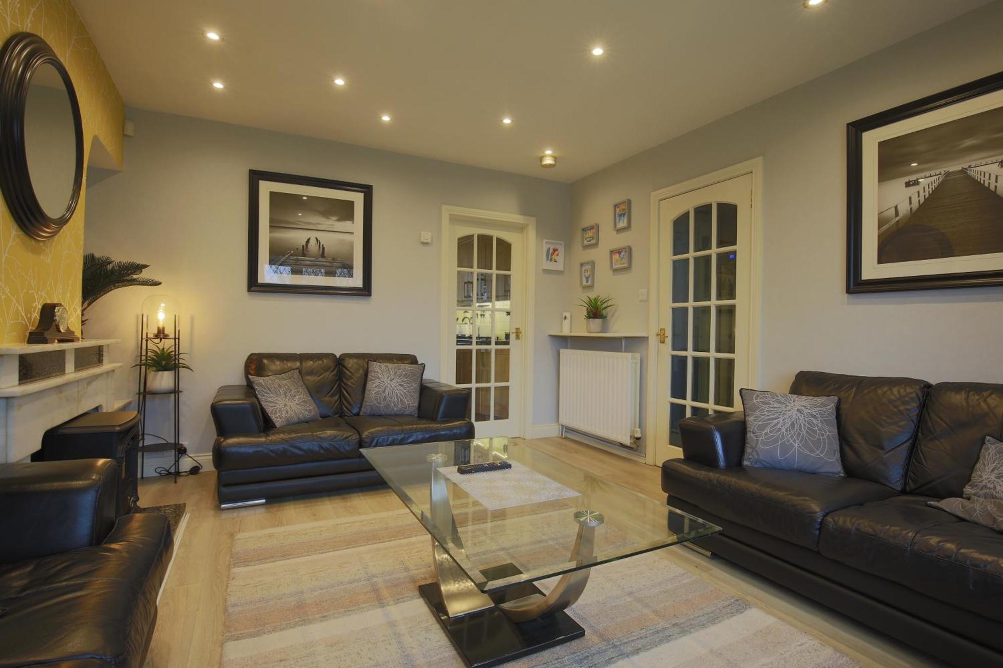 Spacious 4 Bedroom Home - 5 Min Walk To Town Enniskillen Dış mekan fotoğraf